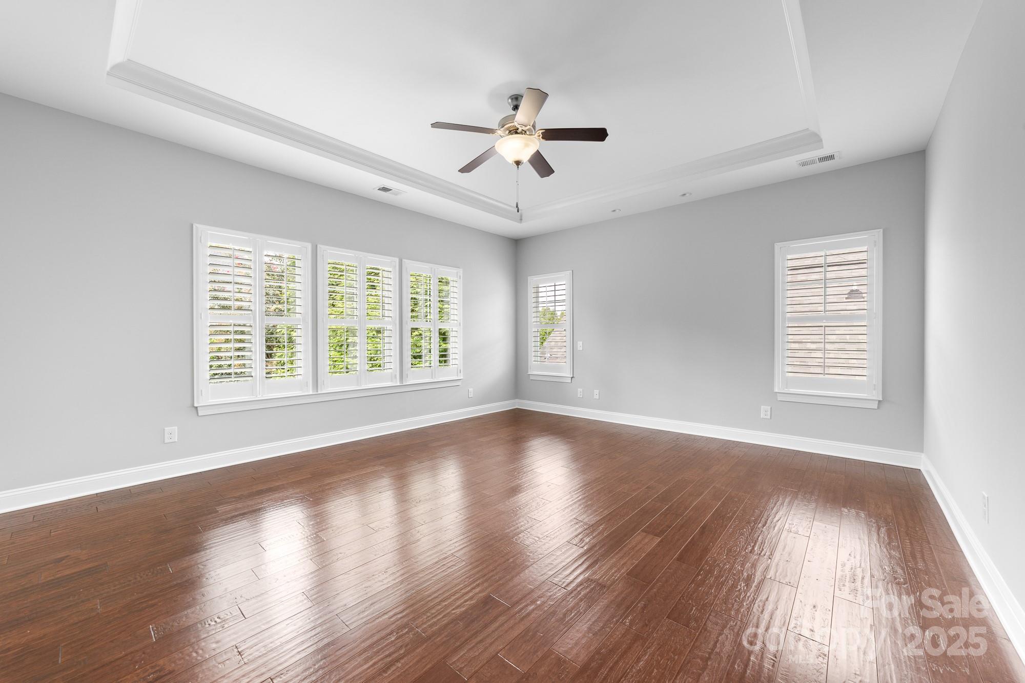 15905 Robbins Green Drive
