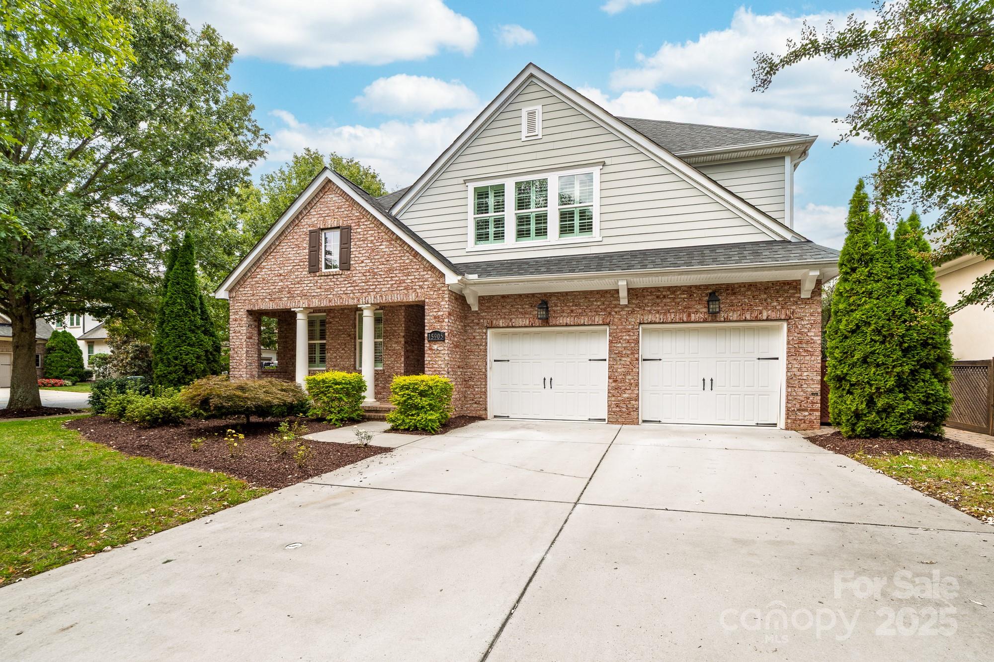 15905 Robbins Green Drive