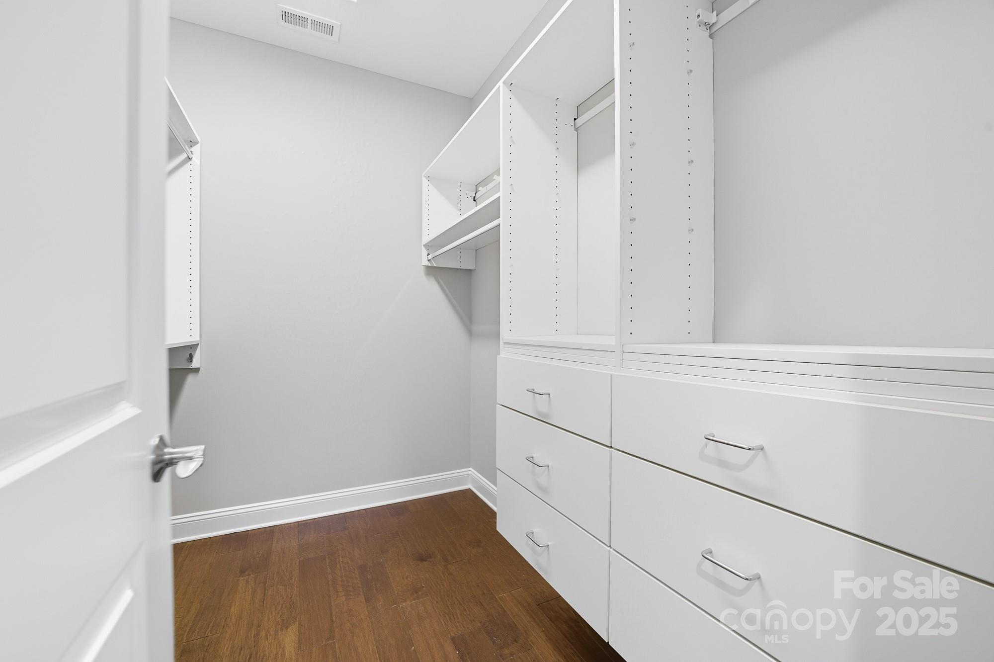 15905 Robbins Green Drive