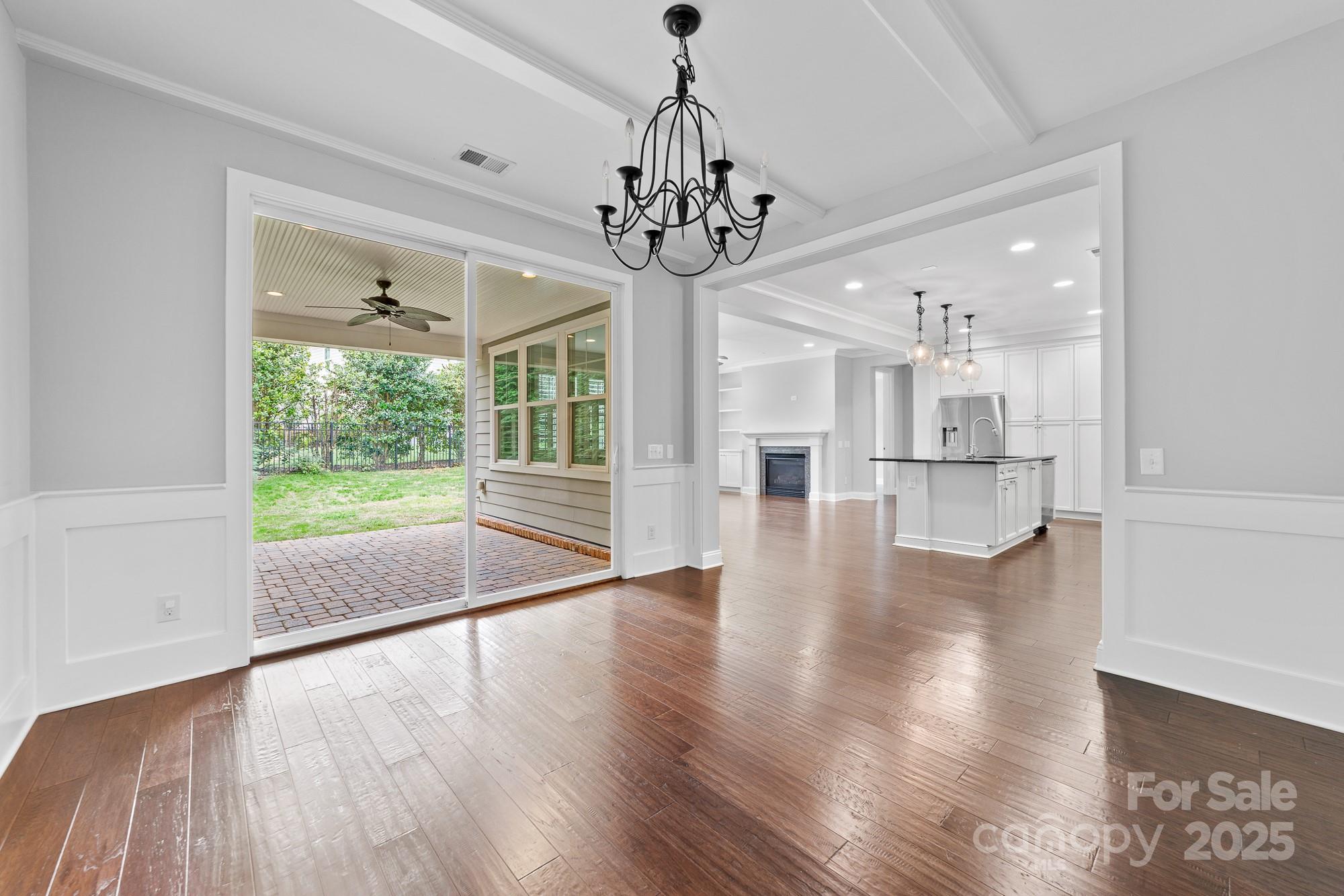 15905 Robbins Green Drive