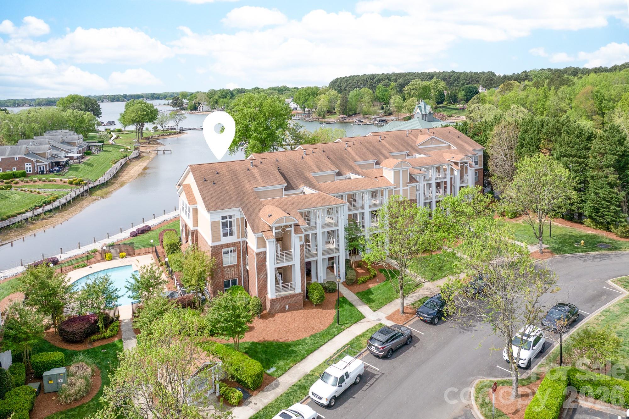 18633 Harborside Drive