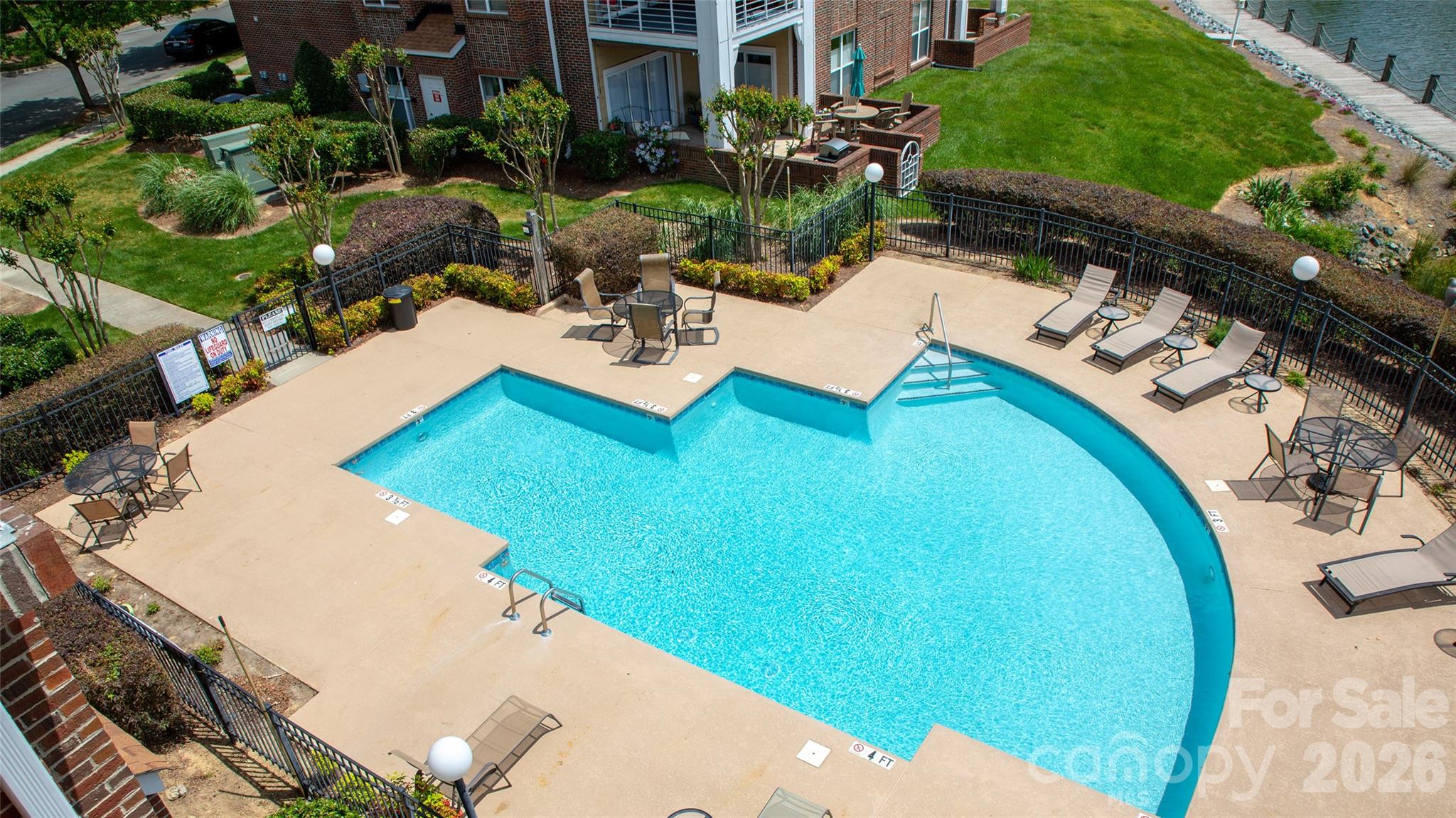 18633 Harborside Drive