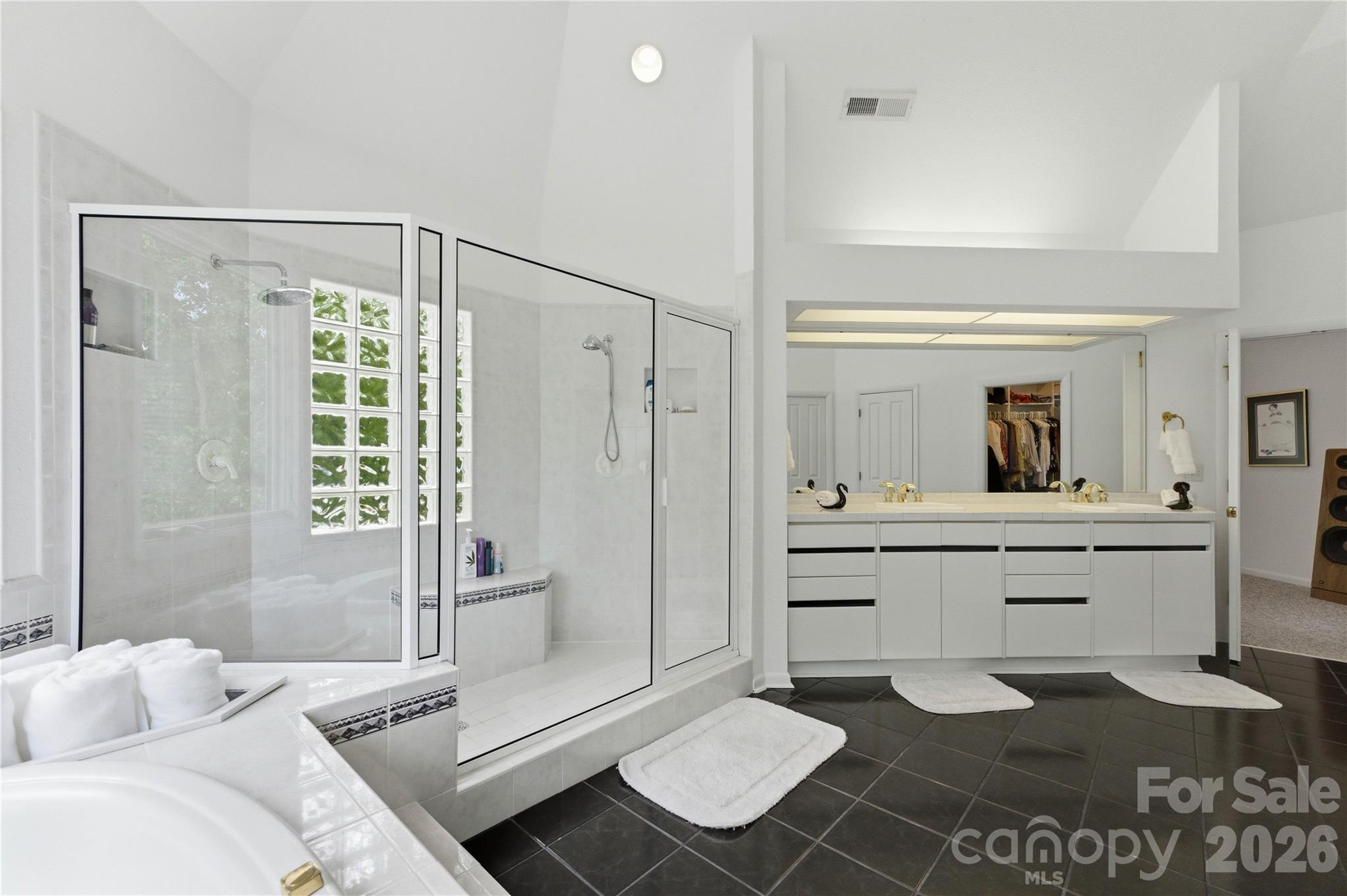 18426 Peninsula Cove Lane