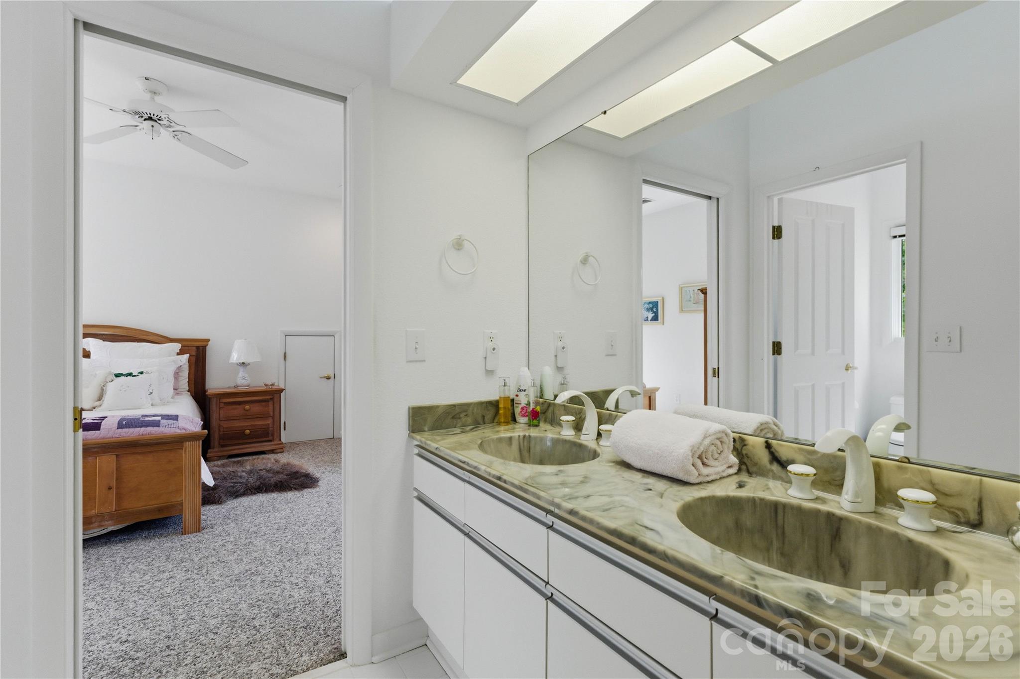 18426 Peninsula Cove Lane