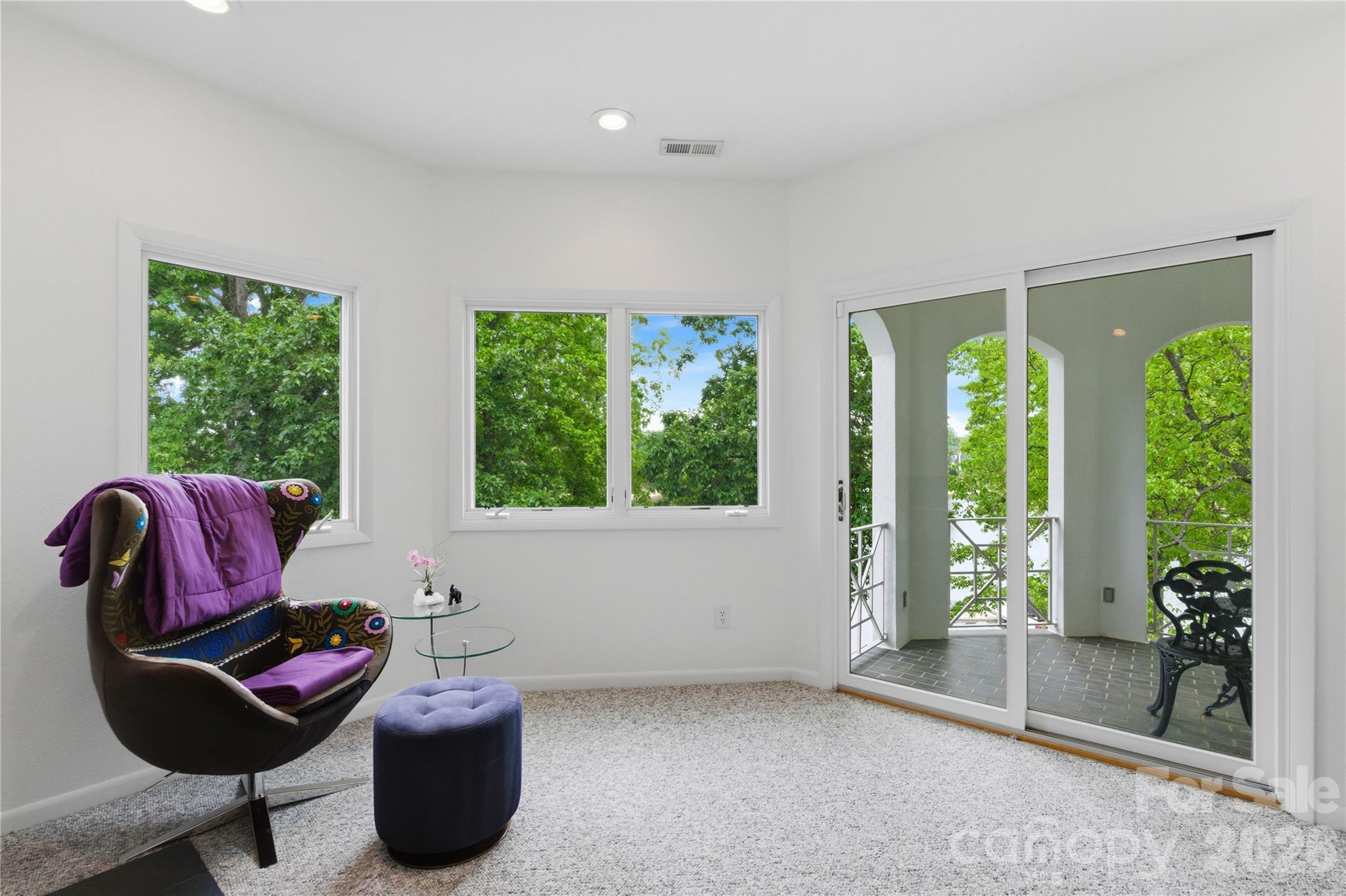 18426 Peninsula Cove Lane