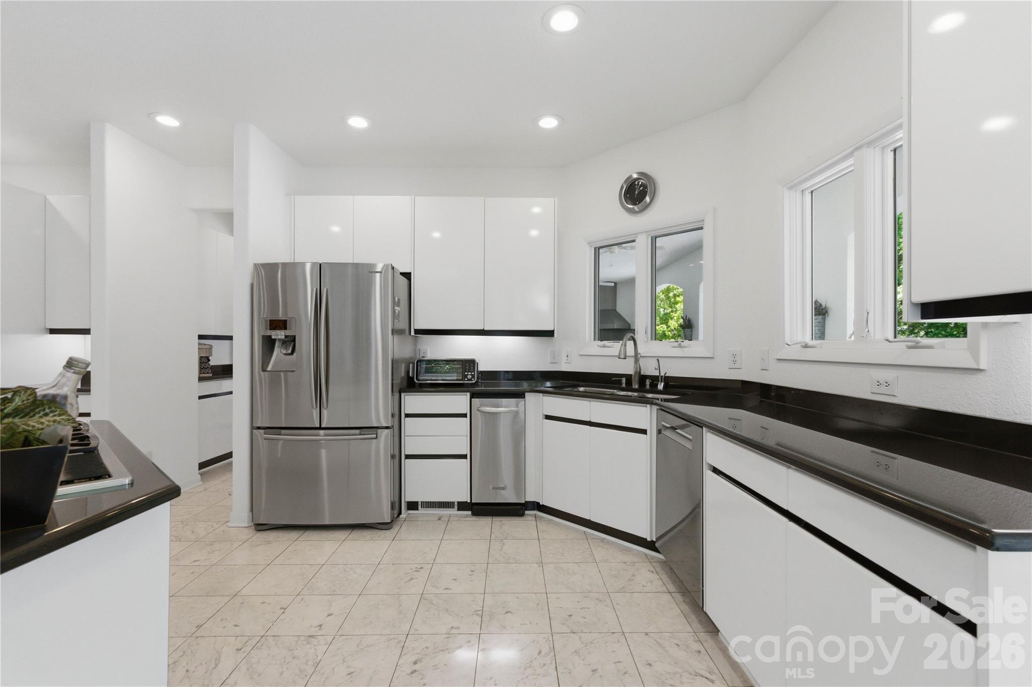 18426 Peninsula Cove Lane