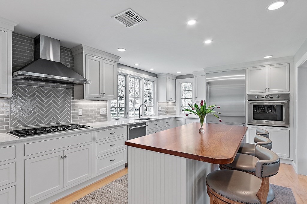 537 Barretts Mill Rd