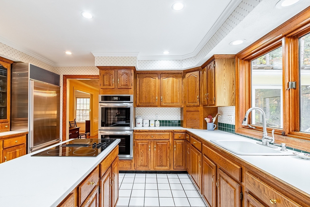 140 Oak Knoll Rd