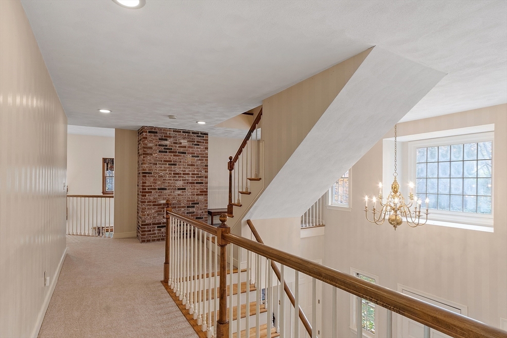 140 Oak Knoll Rd