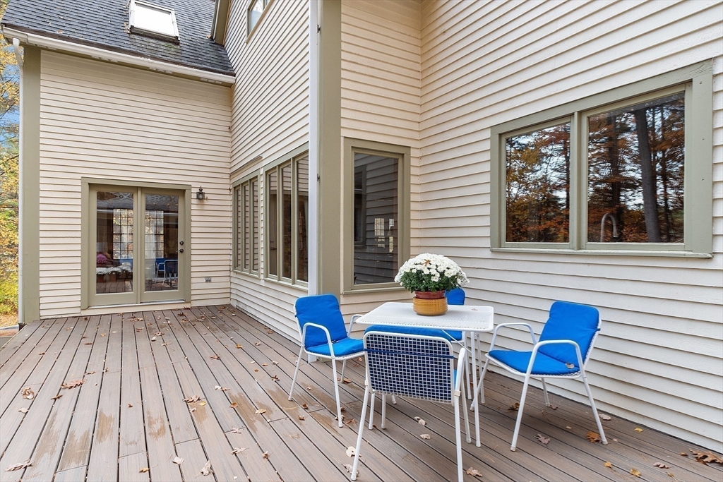 140 Oak Knoll Rd
