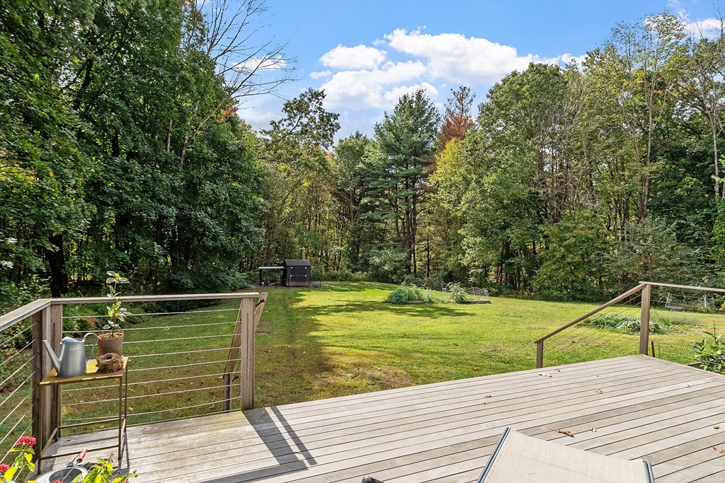 15 Hillside Rd
