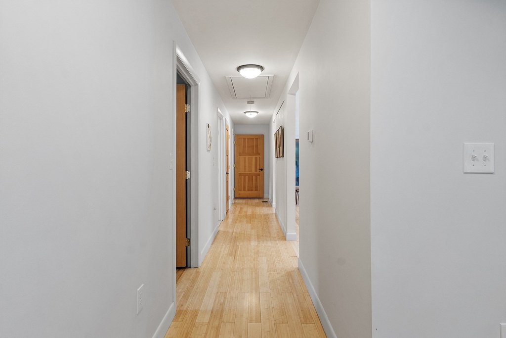 15 Hillside Rd