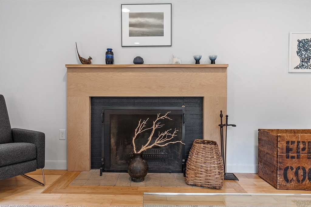 15 Hillside Rd