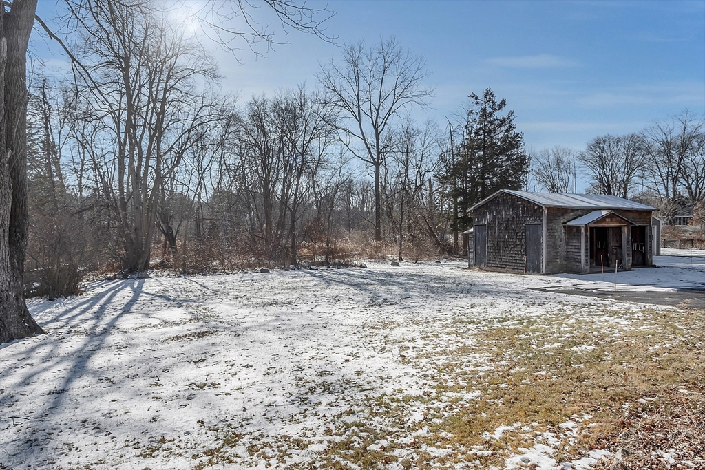 252 Lexington Road