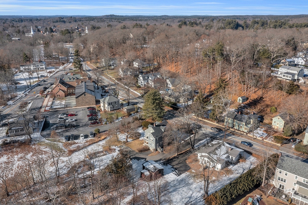 252 Lexington Road