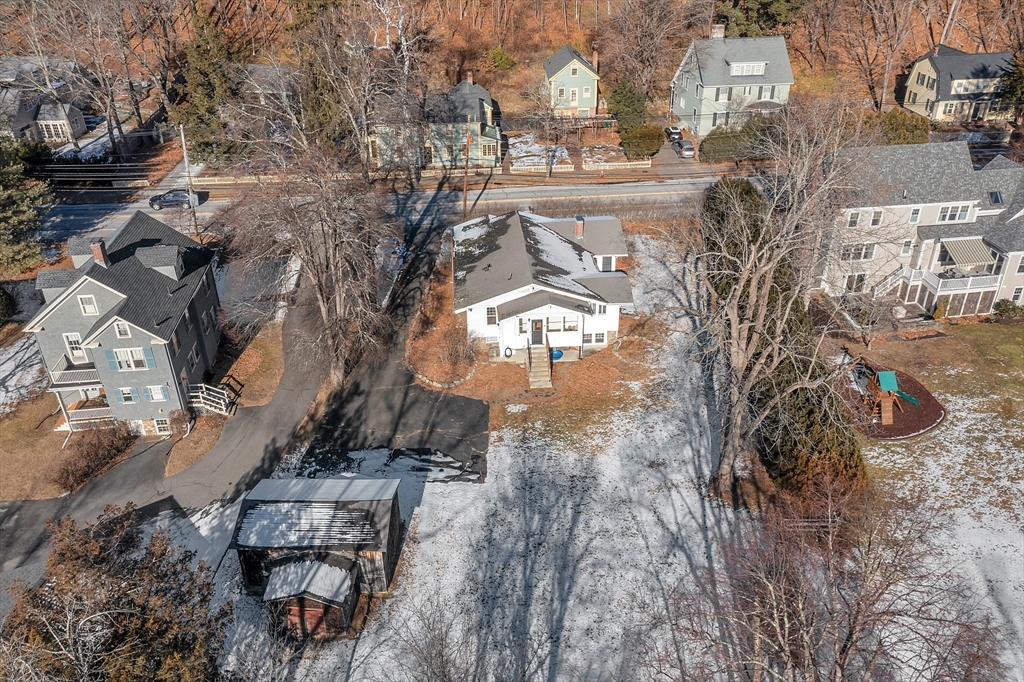 252 Lexington Road