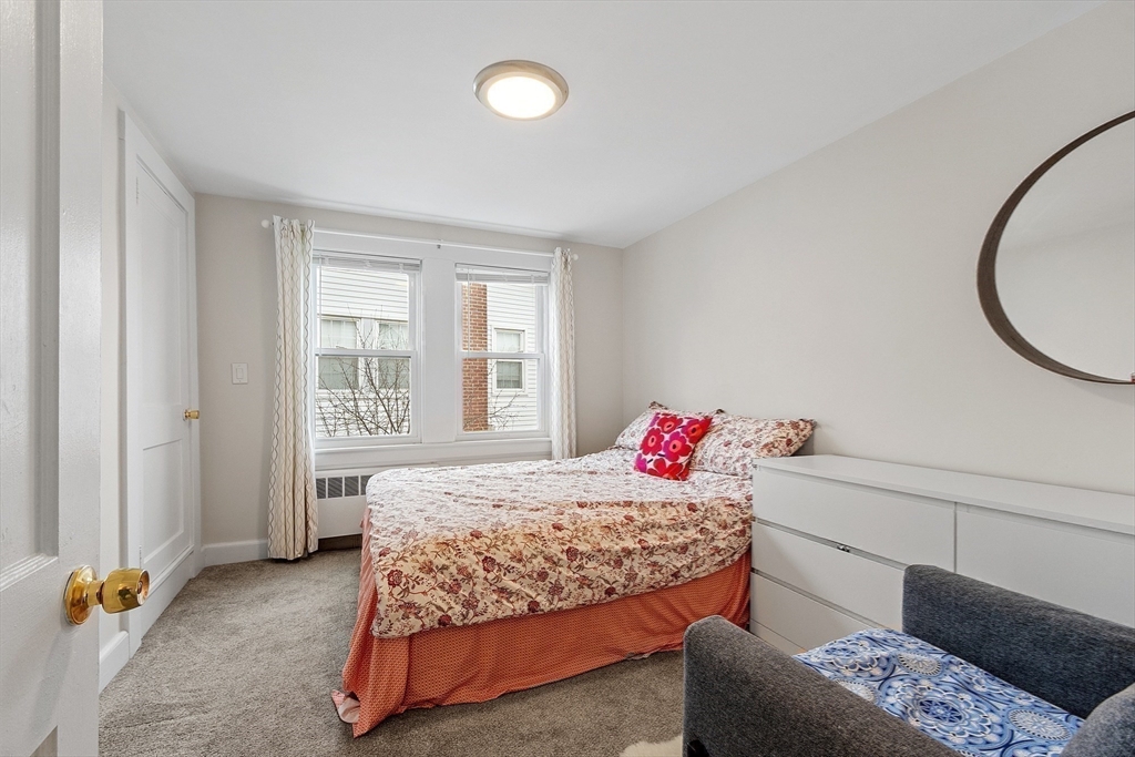 53 Wallace Rd
