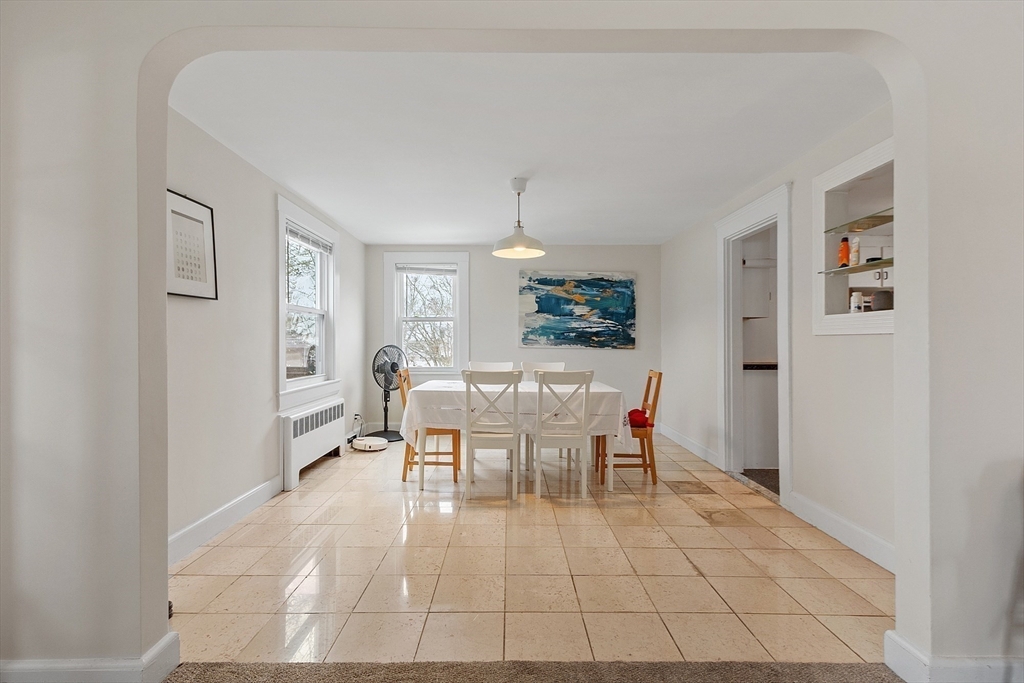 53 Wallace Rd