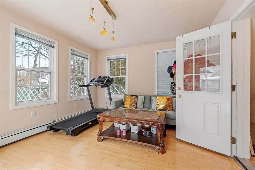 53 Wallace Rd