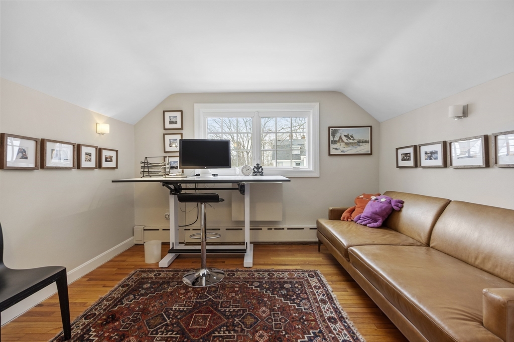 229 Lexington Road