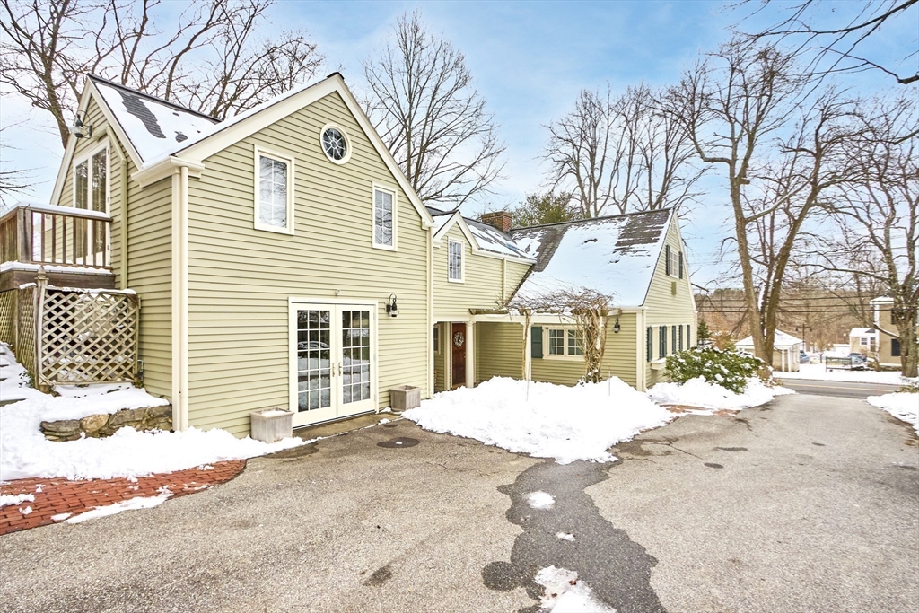 229 Lexington Road
