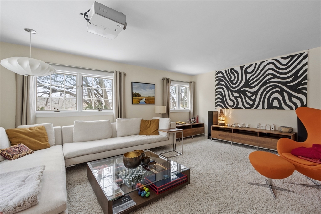 229 Lexington Road