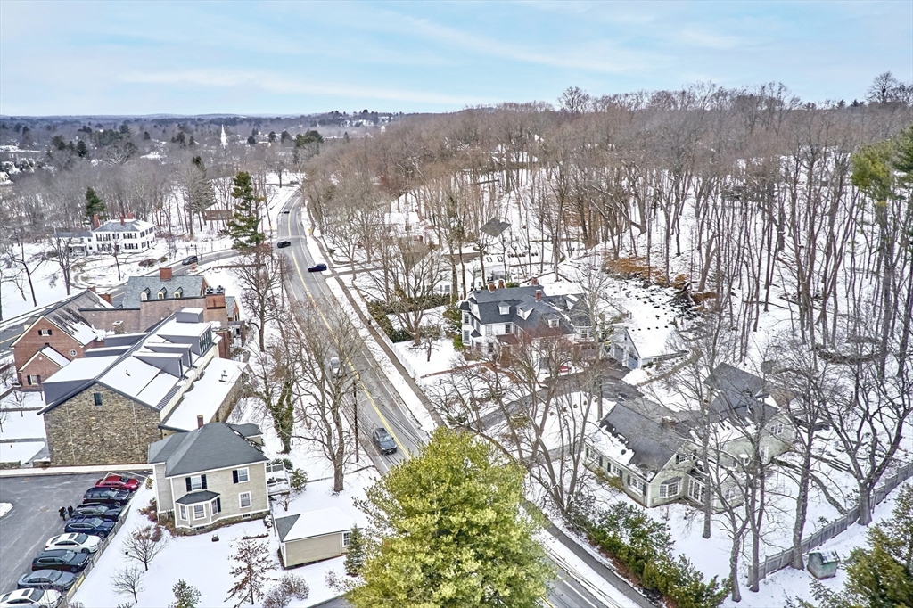 229 Lexington Road