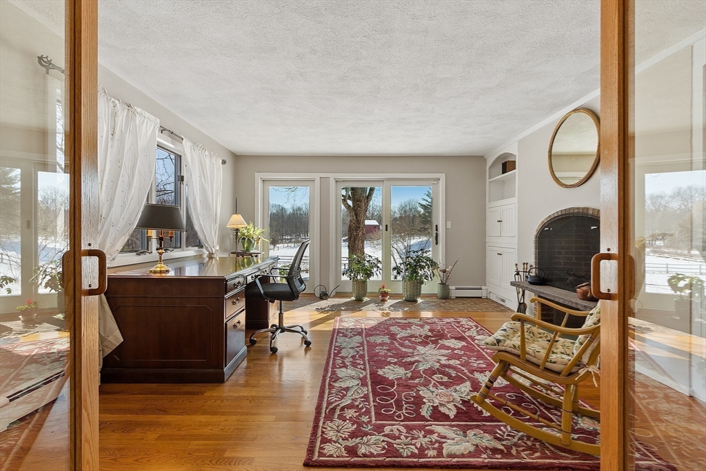 566 Strawberry Hill Rd