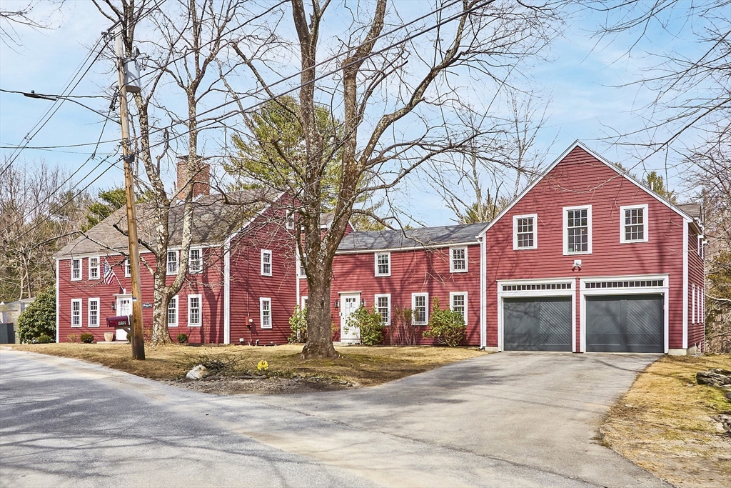 1019 North Road