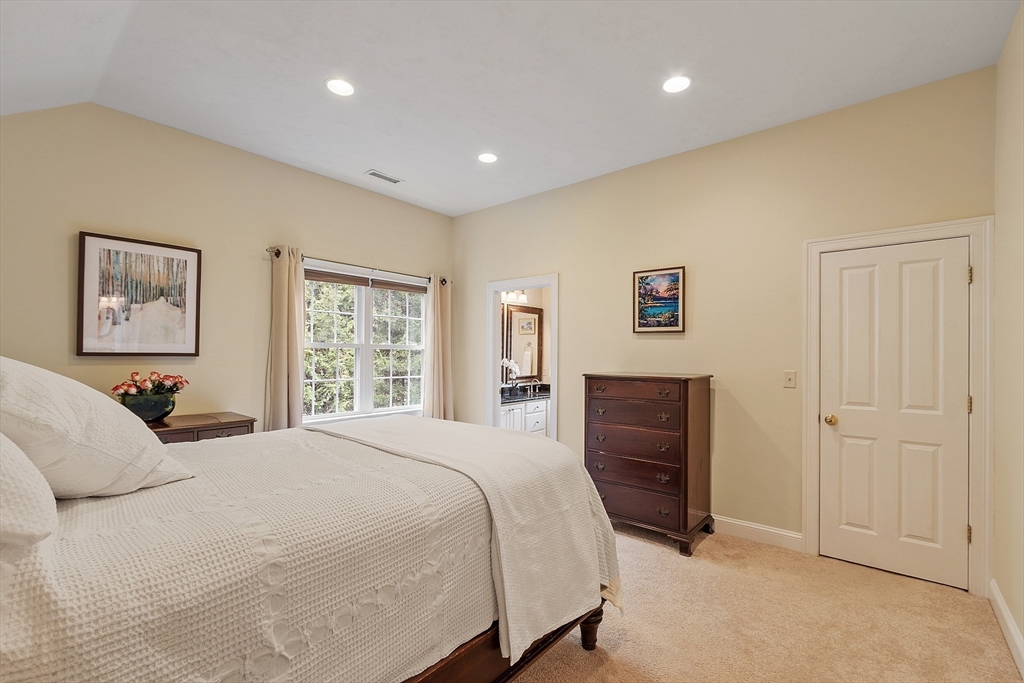 4 Snowberry Ln