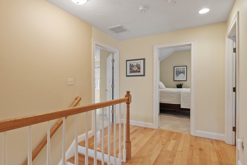 4 Snowberry Ln