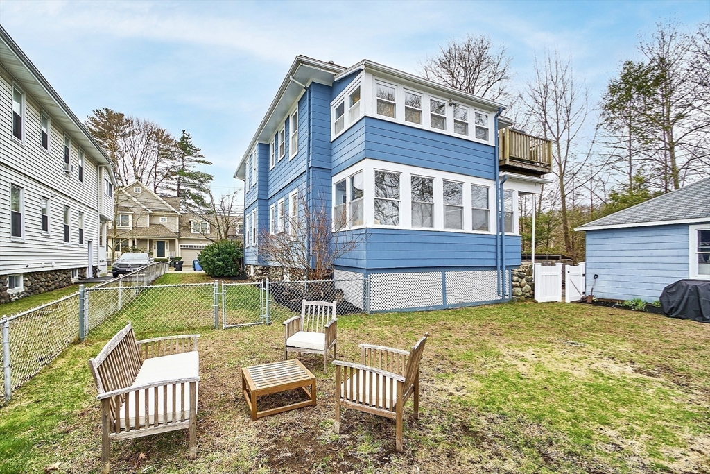 15 Pearl St # 2