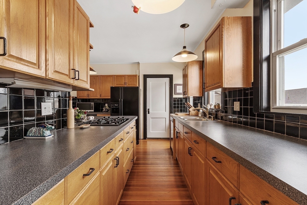 15 Pearl St # 2