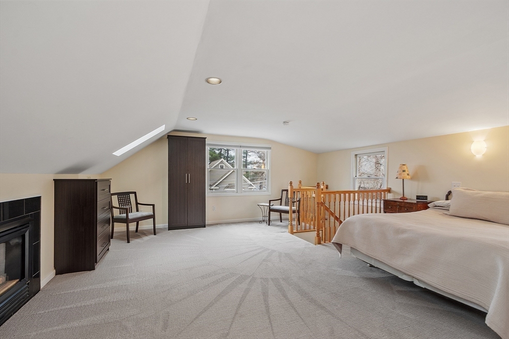 15 Pearl St # 2