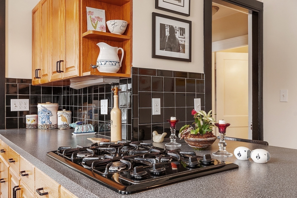 15 Pearl St # 2
