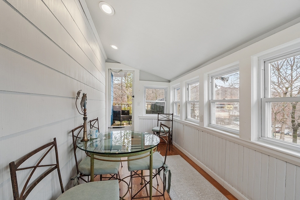 15 Pearl St # 2