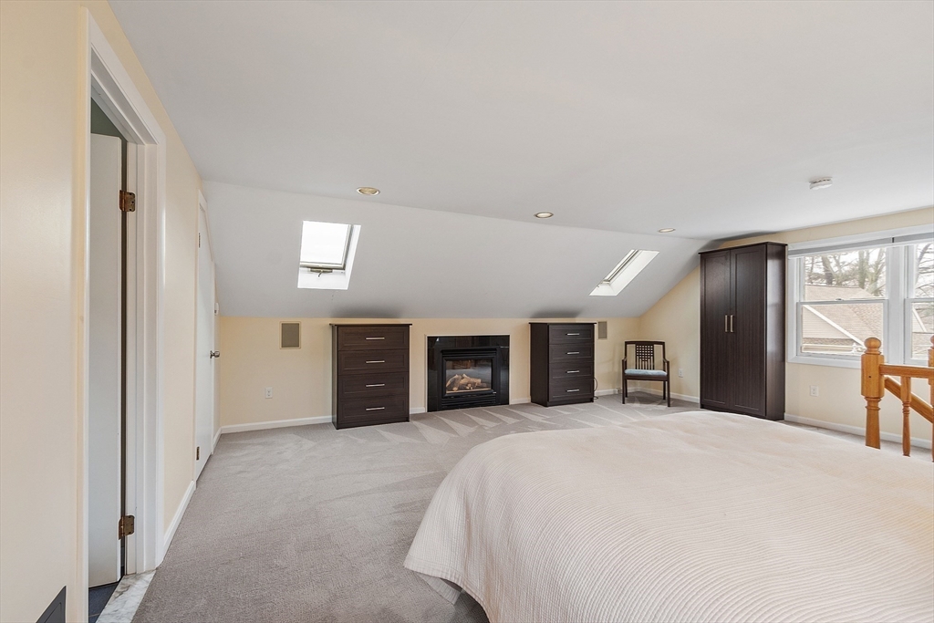 15 Pearl St # 2