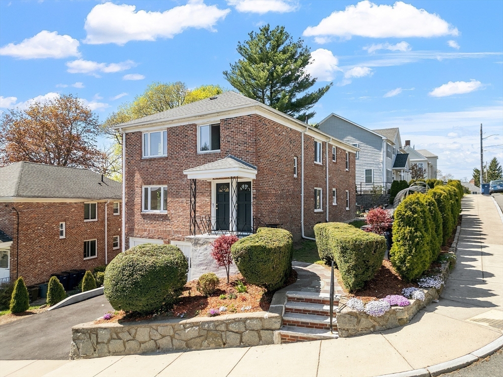 5 Spinney St # 1