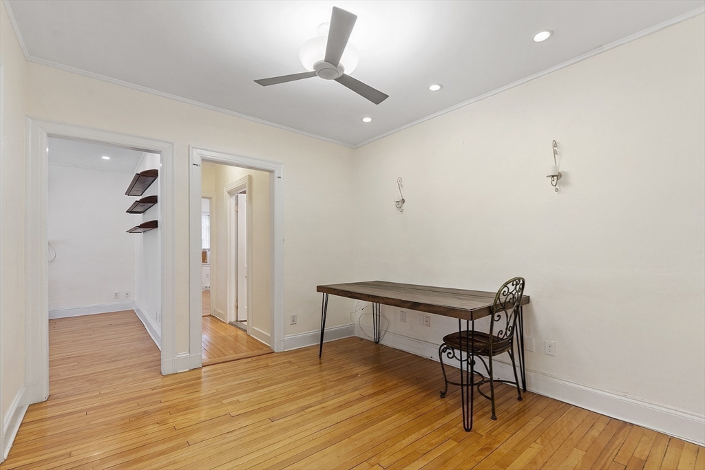 21 Chauncy St # 3
