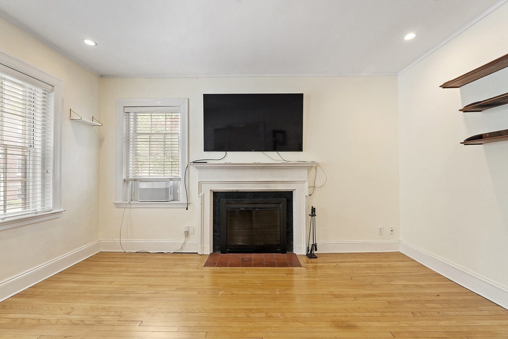 21 Chauncy St # 3