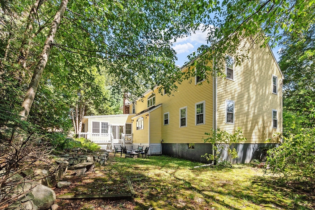 27 Lincoln Drive