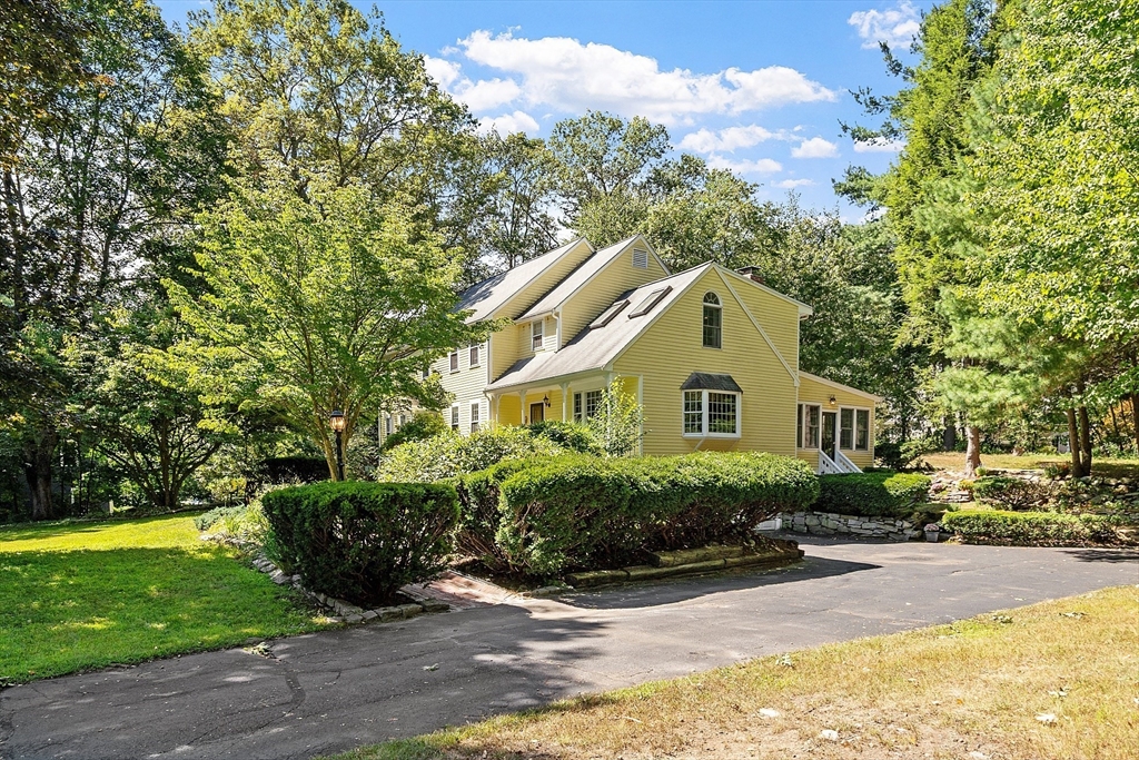 27 Lincoln Drive