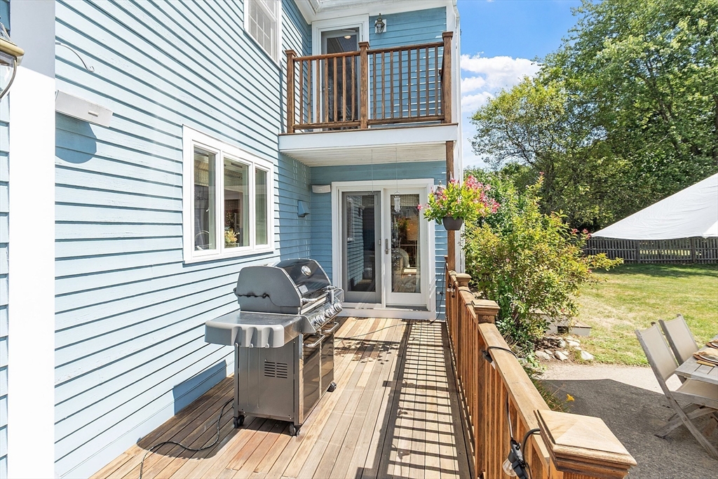 144 Harrington Ave