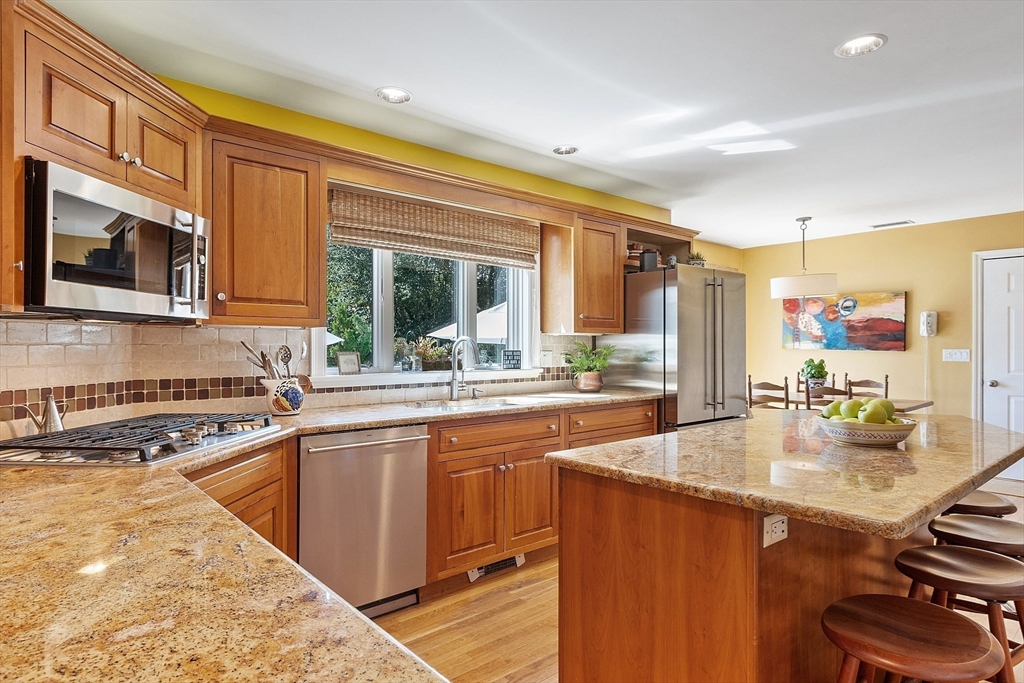 144 Harrington Ave