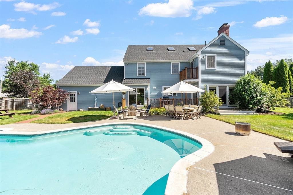 144 Harrington Ave