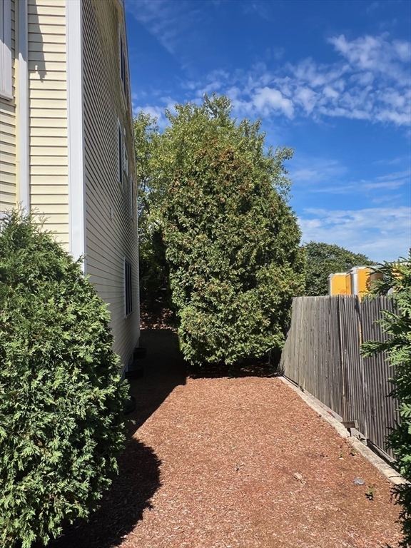 63 Loomis Street # 51