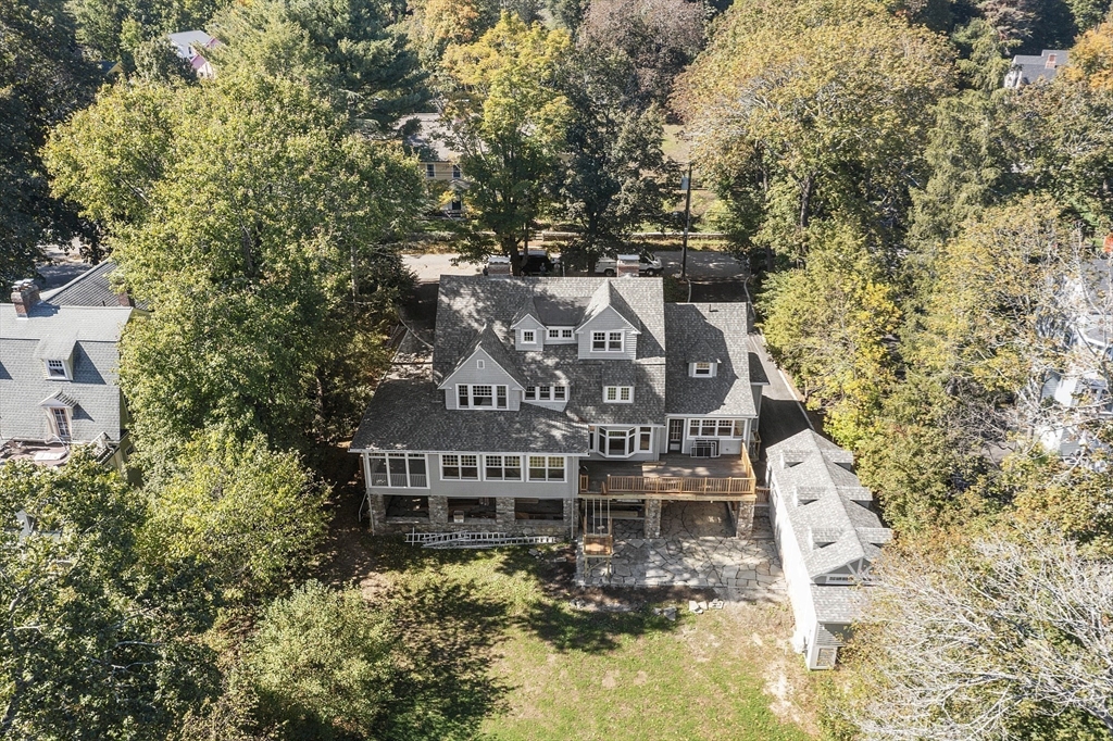 46 Wood St