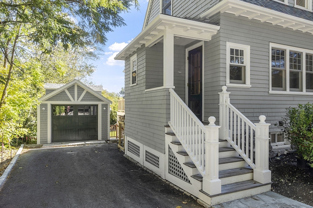 46 Wood St