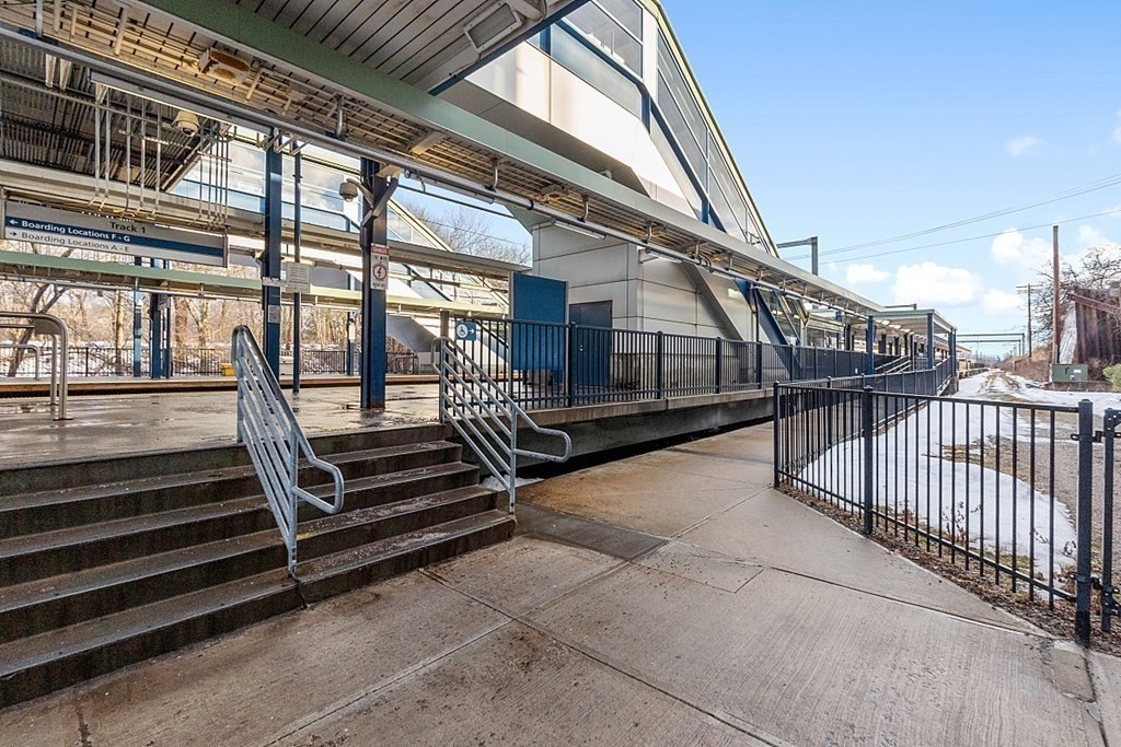 120 University Ave # 2308