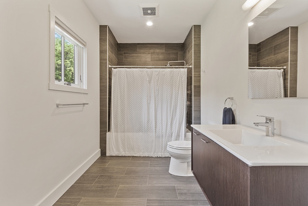9A Ashley Road